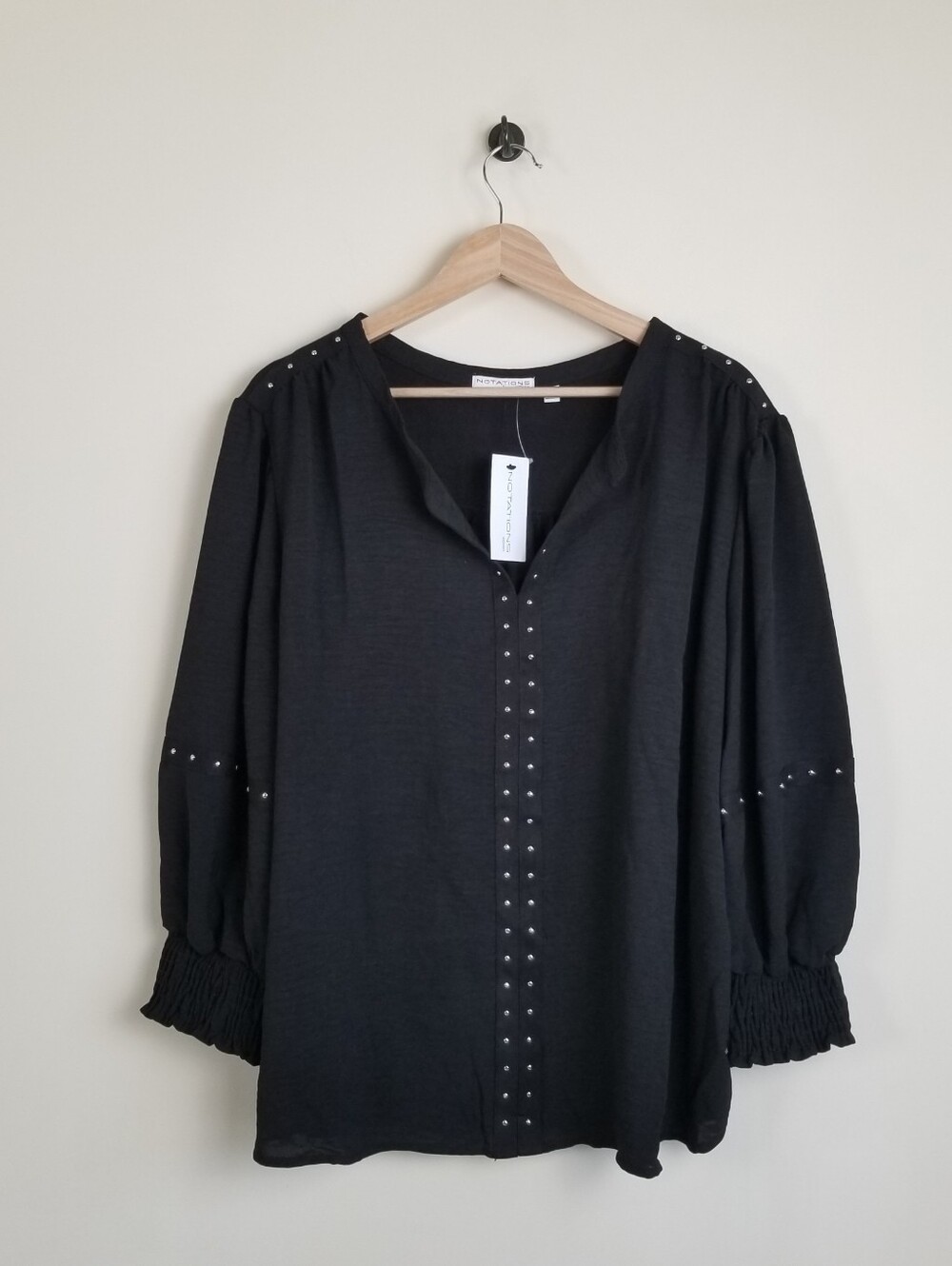 Notations Woman Studded 3/4 Sleeve Top Size 2X NWT
